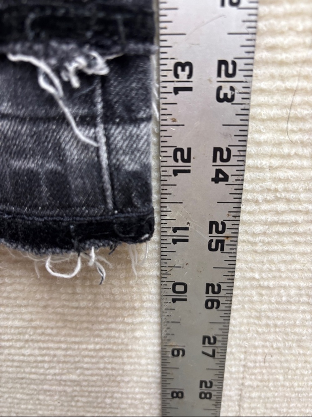 Liverpool | Hannah crop flare Flared Jeans Layered Raw Hem 2/26 2 26 - Picture 3 of 6
